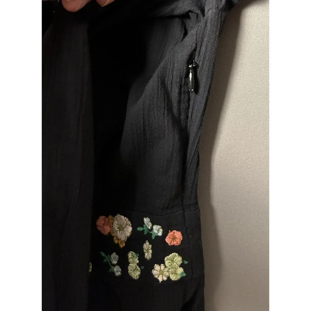 Tory Burch Top Size 4 FLEUR TUNIC Embroidered Trim Long Sleeve Black
